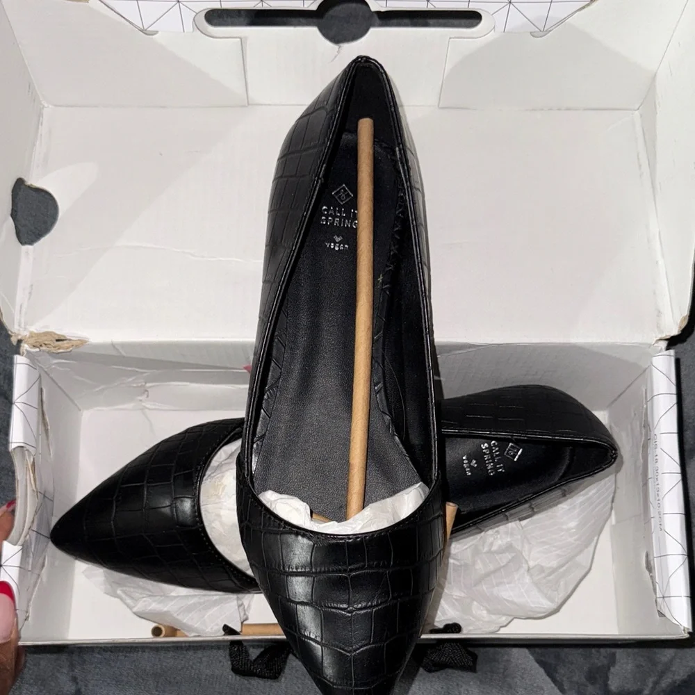 Call It Spring Black Crocodile Flats - Picture 2 of 3